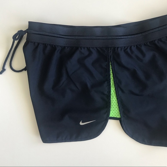 Nike Dri Fit Shorts - Picture 6 of 6